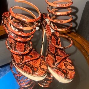 Steve Madden Orange Heels Elegant Design